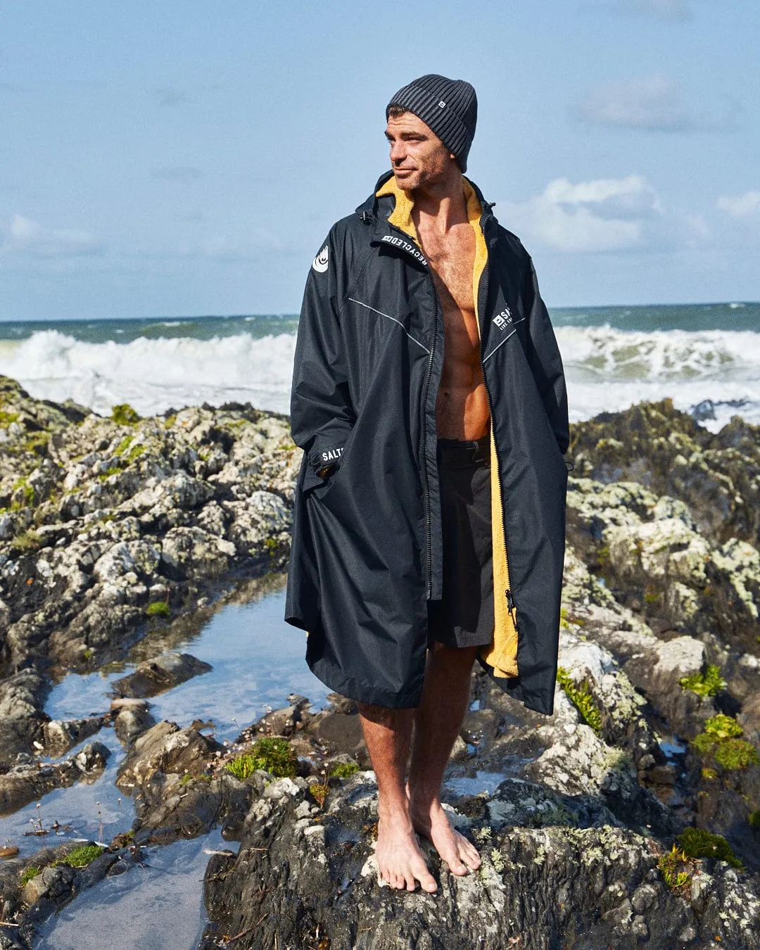 3 in 1 Recycled Changing Robe - Black/Yellow