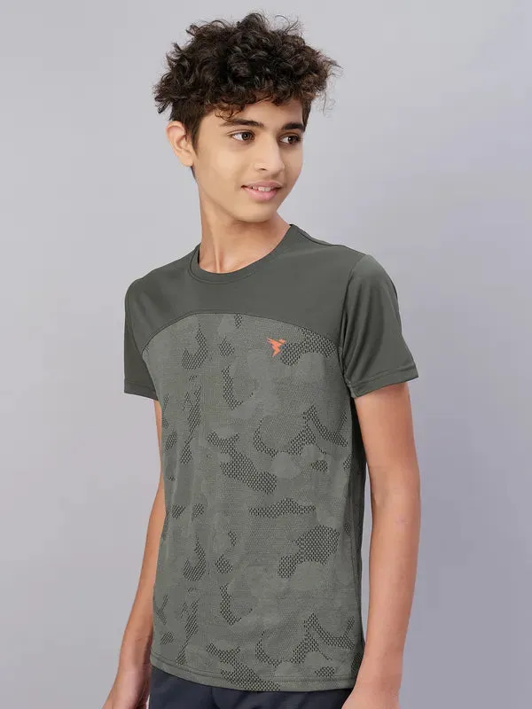 Boys Self Design Slim Fit Crew Neck T-shirt with VENTMESH