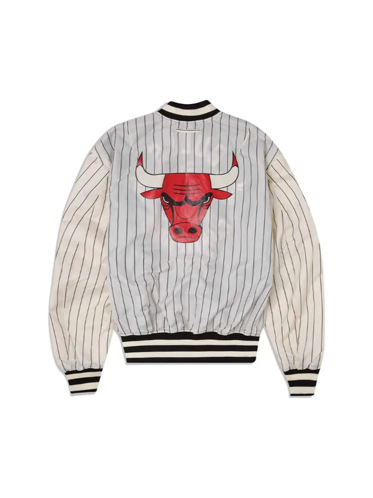 CHICAGO BULLS X ALPHA X NEW ERA L-2B BOMBER JACKET