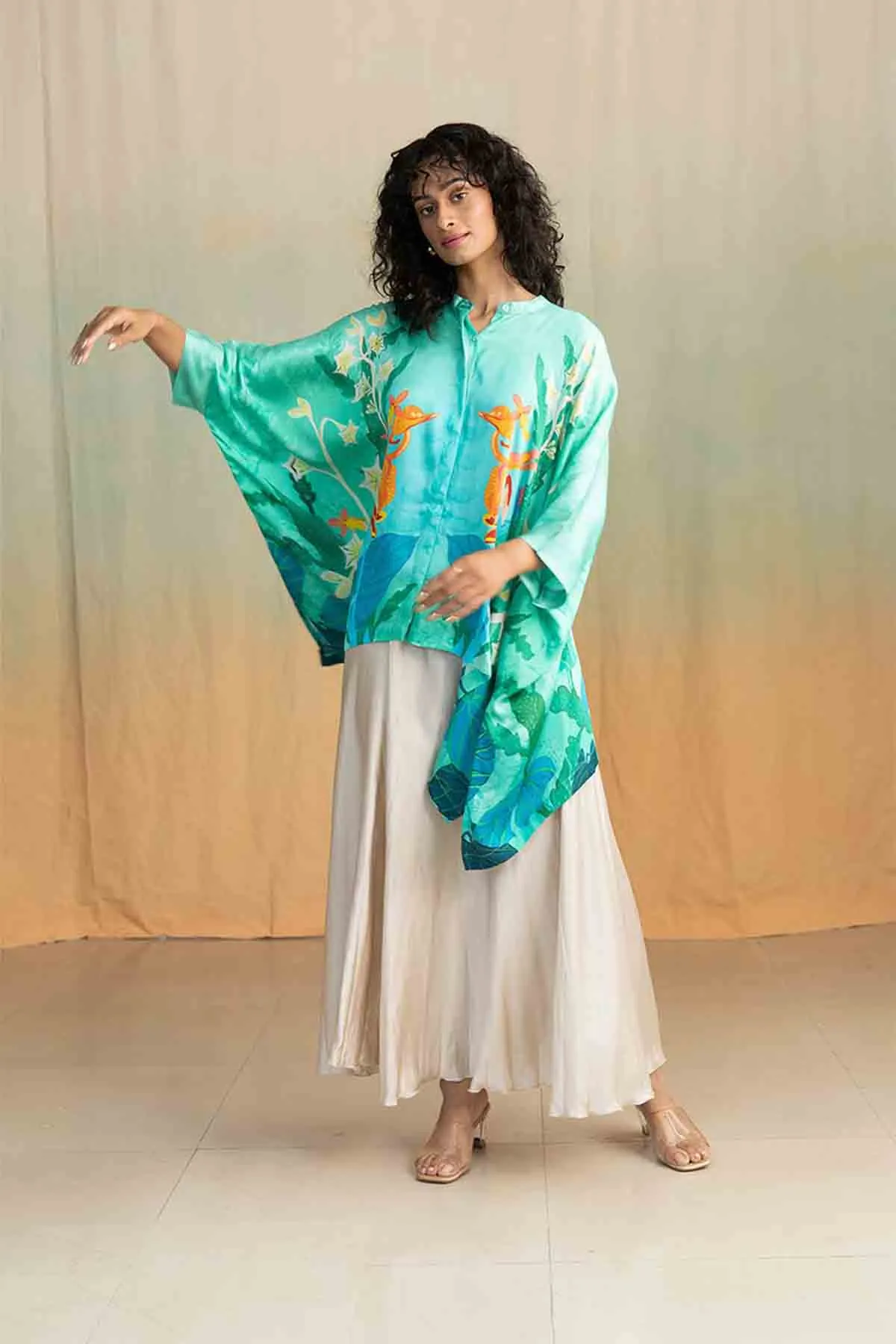 Mimicry Blooms Kaftan Top (Kava Mint)