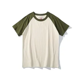 Raglan sleeve T-shirt