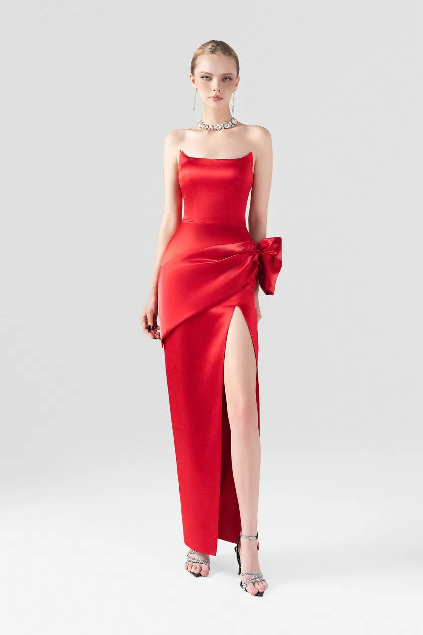 Red Bow Accent Silk Body-Hugging Dress